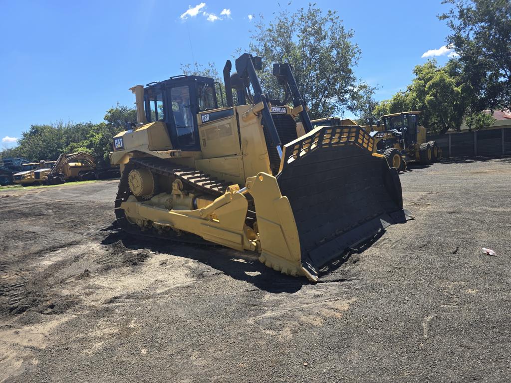 CATERPILLAR D8R DOZER