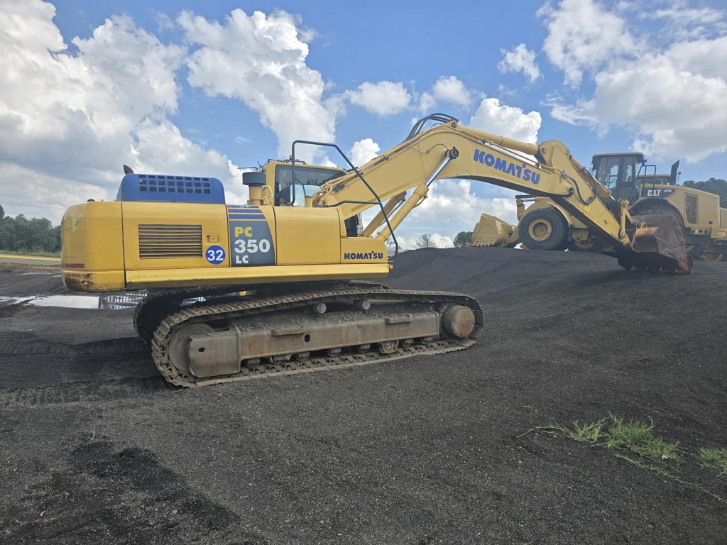 KOMATSU PC350-8MO EXCAVATOR