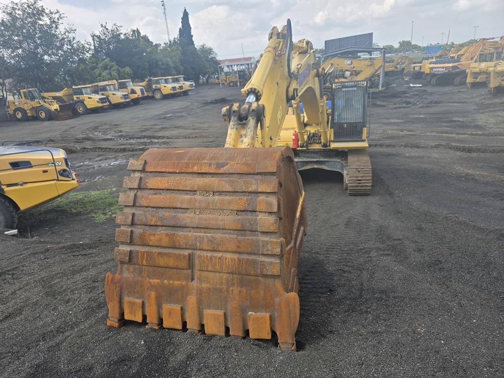 KOMATSU PC350-8MO EXCAVATOR