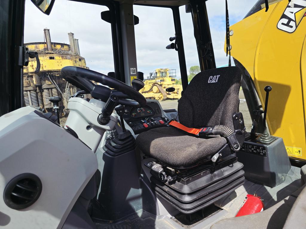 CATERPILLAR 426 TLB