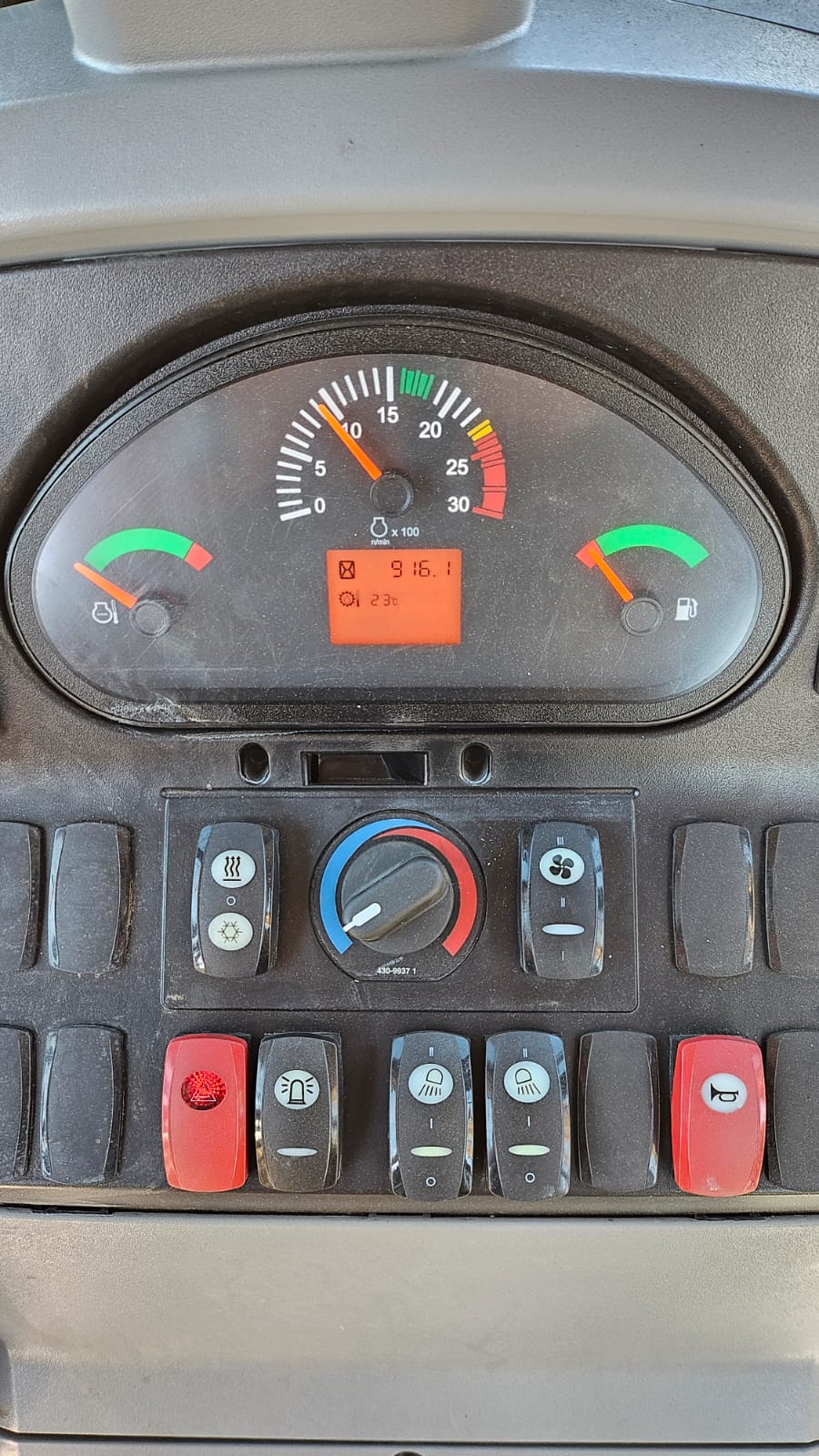 CATERPILLAR 426 TLB